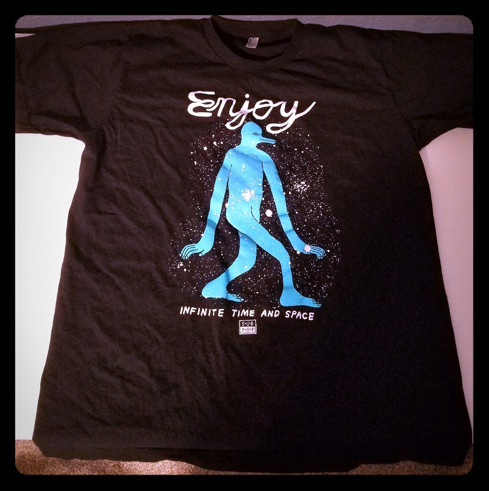 American apparel shirt 👕